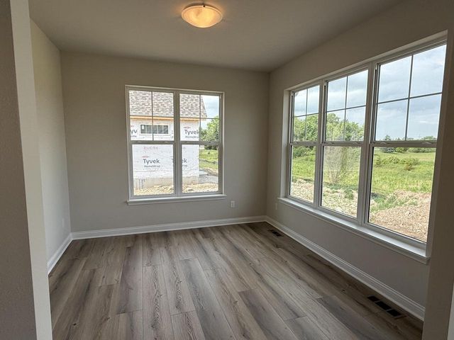 W214N4932 Casey COURT, Menomonee Falls, WI 53051