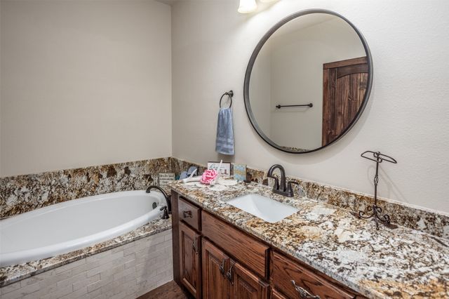 240 Magnolia, Bennington, OK 74723