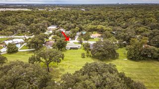 936 N RIVERHILLS DRIVE, Tampa, FL 33617