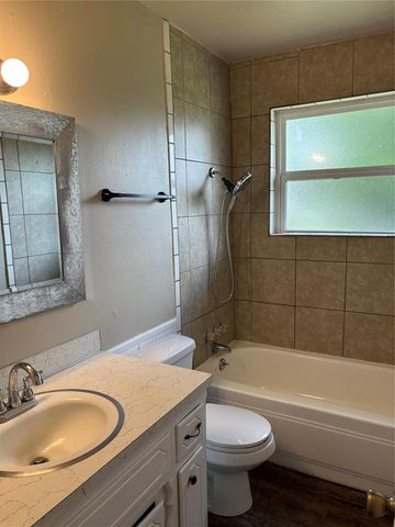 624 SW 12th Street, Moore, OK 73160