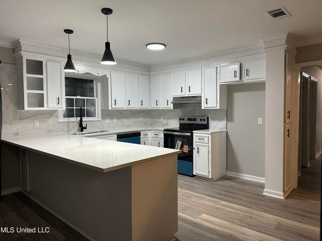 191 Ted Circle, Richland, MS 39218