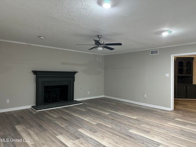 191 Ted Circle, Richland, MS 39218