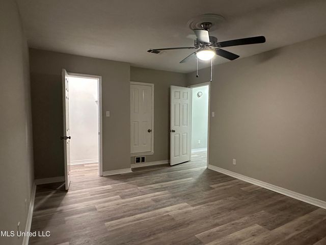 191 Ted Circle, Richland, MS 39218