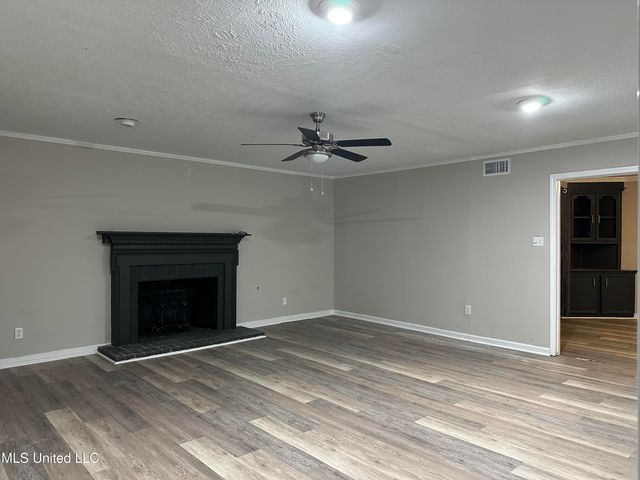 191 Ted Circle, Richland, MS 39218