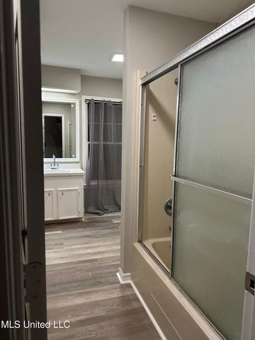 191 Ted Circle, Richland, MS 39218