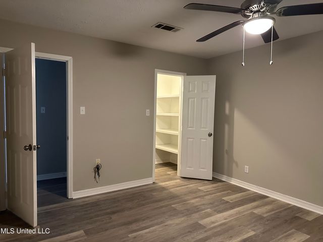 191 Ted Circle, Richland, MS 39218