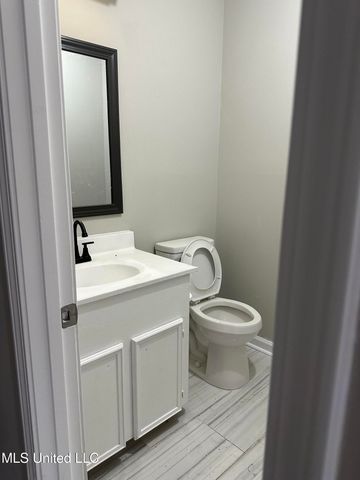 191 Ted Circle, Richland, MS 39218