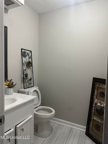 191 Ted Circle, Richland, MS 39218