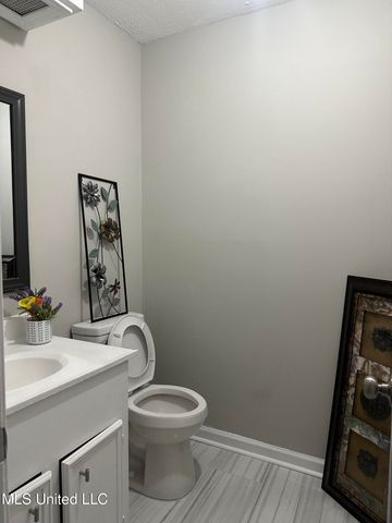 191 Ted Circle, Richland, MS 39218