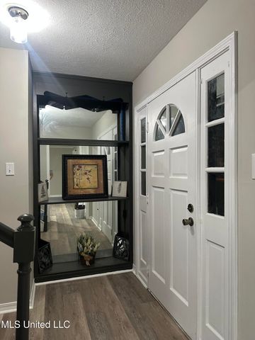 191 Ted Circle, Richland, MS 39218