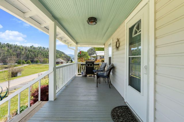 207 Main Street, Butler, TN 37640