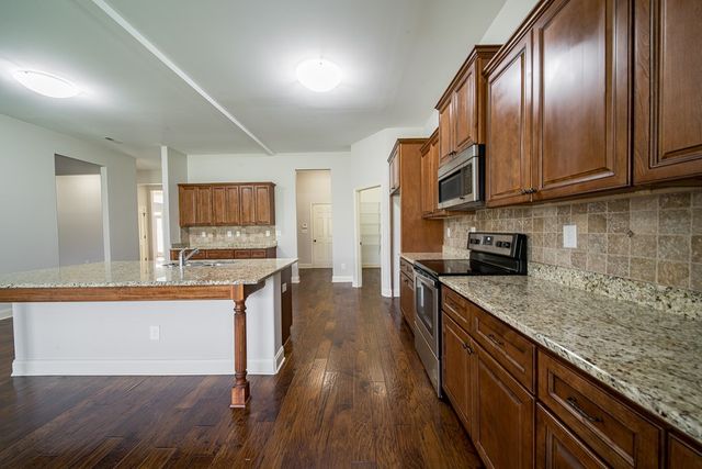 46 Bradley Drive, Fort Mitchell, AL 36856