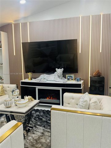 11761 NW 12th St, Pembroke Pines, FL 33026