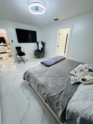 11761 NW 12th St, Pembroke Pines, FL 33026