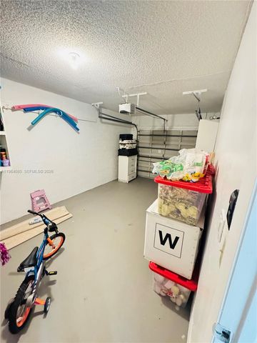 11761 NW 12th St, Pembroke Pines, FL 33026