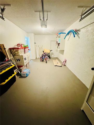 11761 NW 12th St, Pembroke Pines, FL 33026