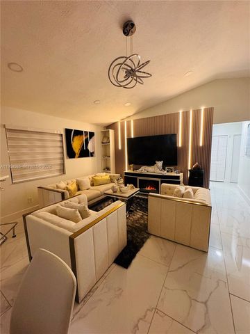 11761 NW 12th St, Pembroke Pines, FL 33026