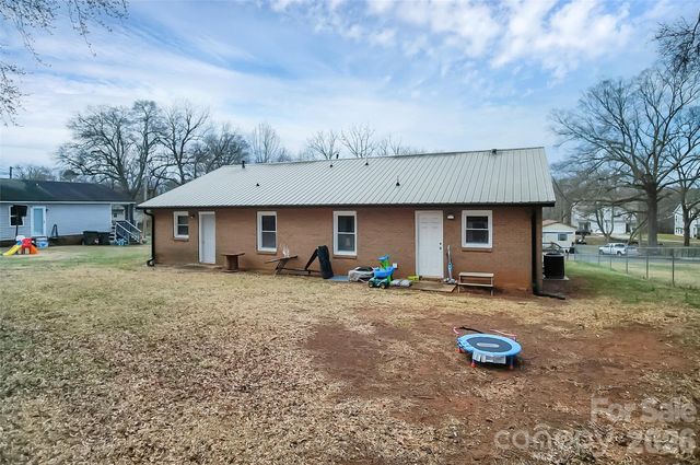 708-710 Harmon Road, Kings Mountain, NC 28086