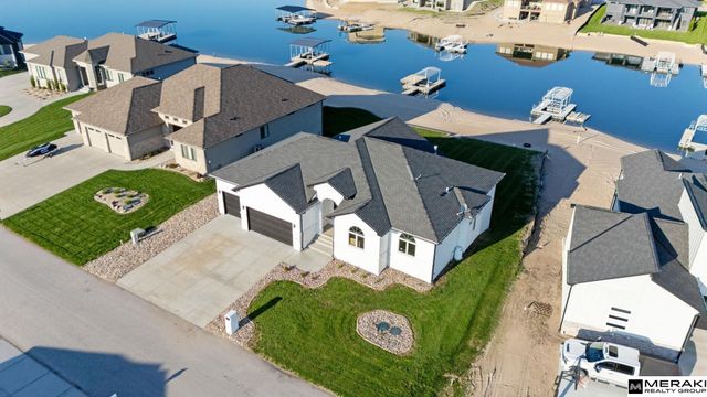 676 Legacy Pointe, Ashland, NE 68003