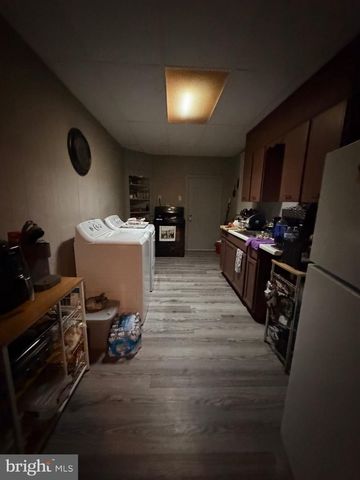 132 W BOUNDARY AVE, York, PA 17401