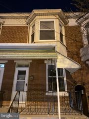 132 W BOUNDARY AVE, York, PA 17401