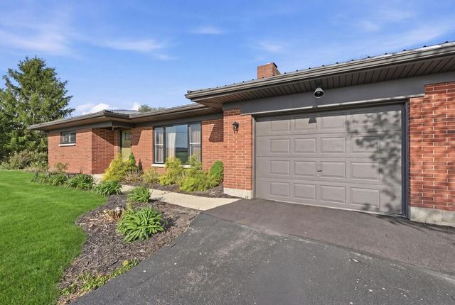 5406 Springfield Jamestown Road, Springfield, OH 45502