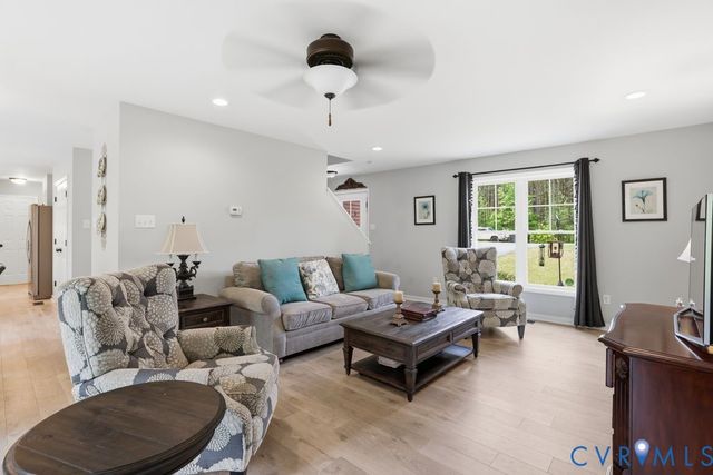 6185 Walnut Tree Dr, Powhatan, VA 23139