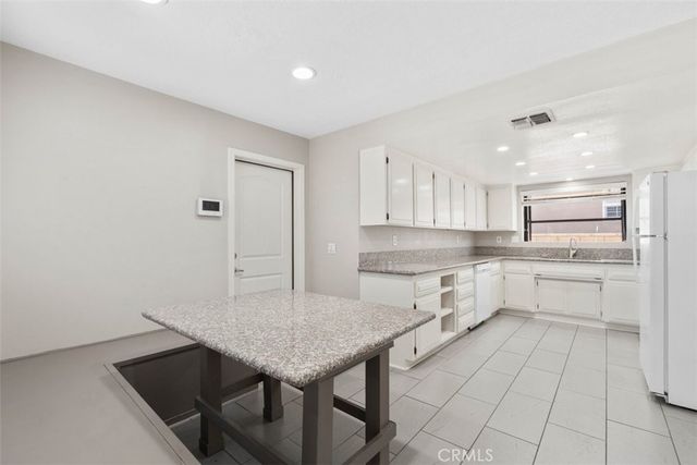 12860 Golf Course, Victorville, CA 92395