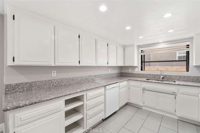 12860 Golf Course, Victorville, CA 92395