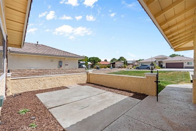12860 Golf Course, Victorville, CA 92395