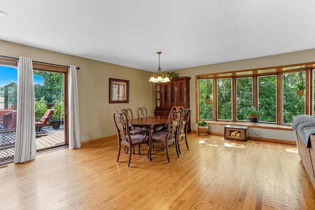 2292 7th Street N, North Saint Paul, MN 55109