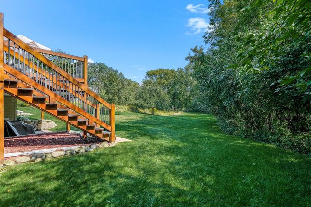2292 7th Street N, North Saint Paul, MN 55109