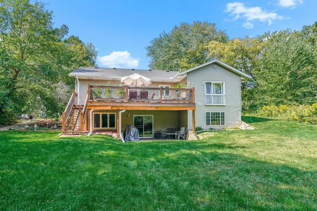 2292 7th Street N, North Saint Paul, MN 55109