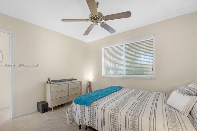 1433 NE 22nd St, Wilton Manors, FL 33305