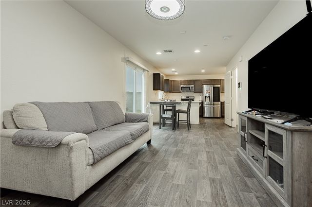 4170 San Cuervo Way, Las Vegas, NV 89115