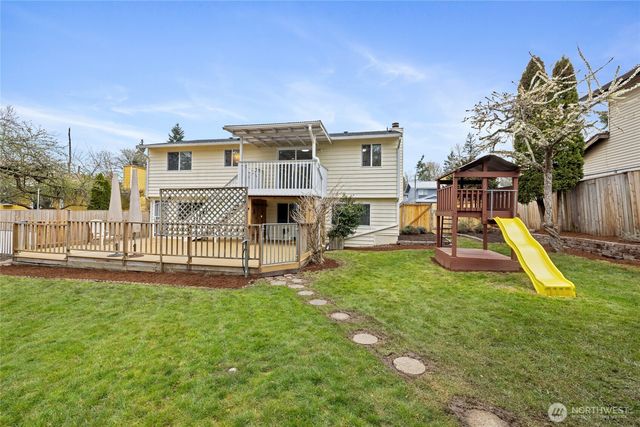3207 SE 19th Court, Renton, WA 98058