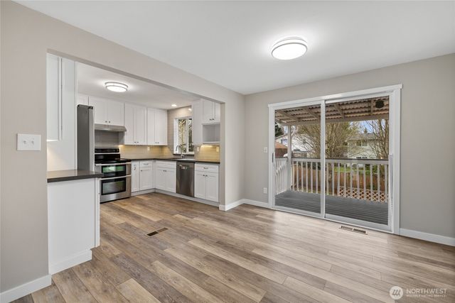 3207 SE 19th Court, Renton, WA 98058