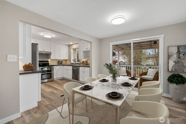 3207 SE 19th Court, Renton, WA 98058