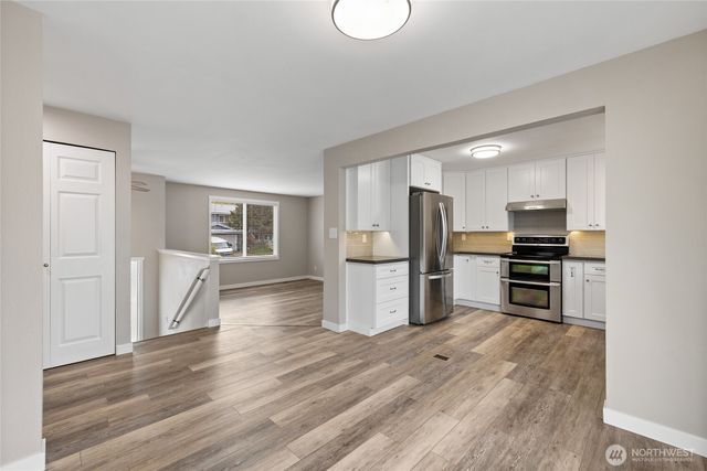 3207 SE 19th Court, Renton, WA 98058