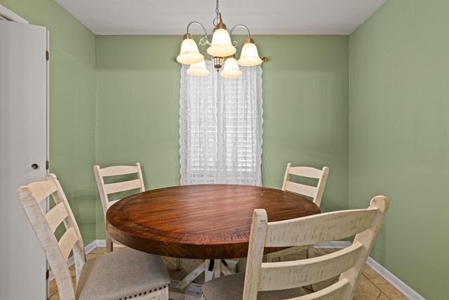 813 Redbud, Longview, TX 75604