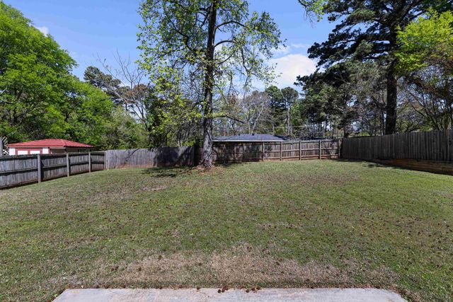 813 Redbud, Longview, TX 75604