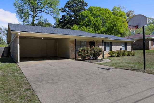 813 Redbud, Longview, TX 75604