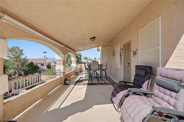 855 Sun Shimmer Place, Las Vegas, NV 89110
