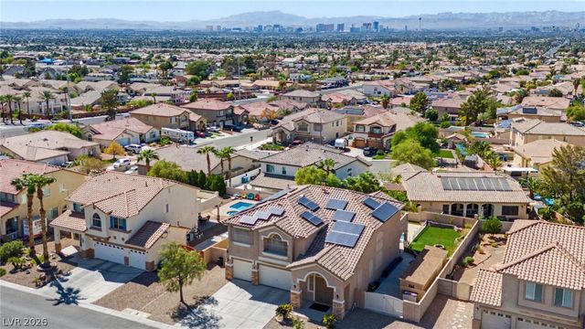 855 Sun Shimmer Place, Las Vegas, NV 89110