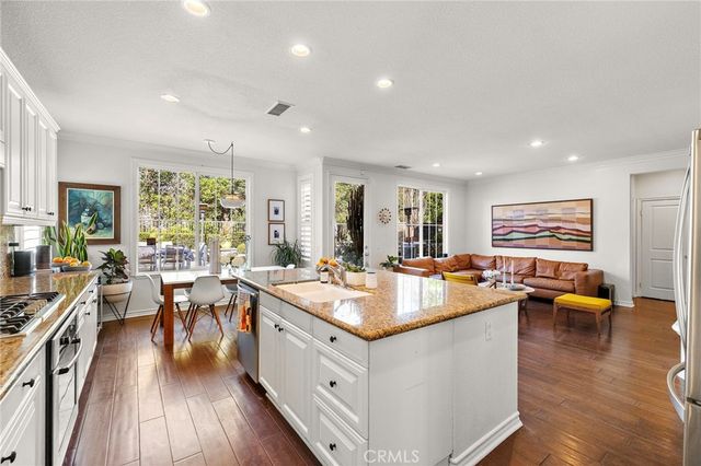 17 Regents Park, Ladera Ranch, CA 92694