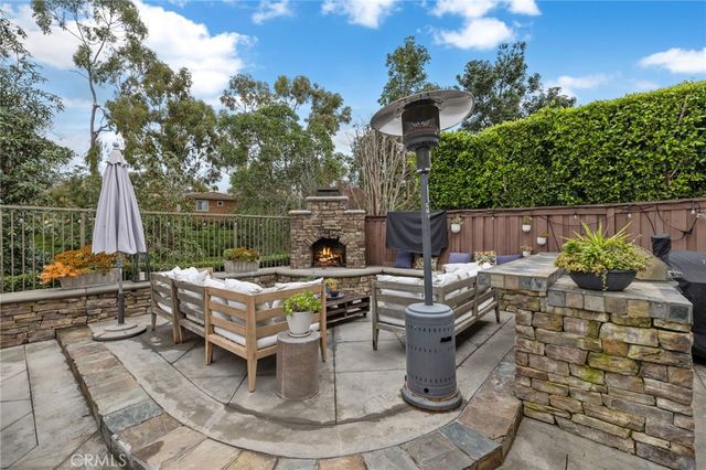 17 Regents Park, Ladera Ranch, CA 92694