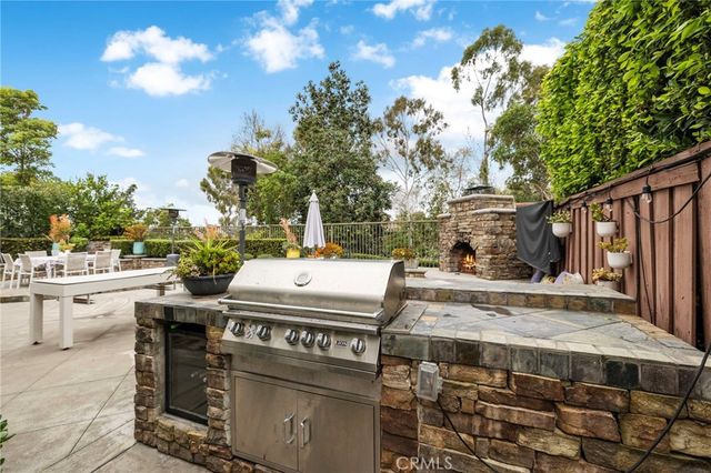 17 Regents Park, Ladera Ranch, CA 92694