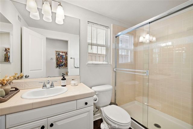 17 Regents Park, Ladera Ranch, CA 92694