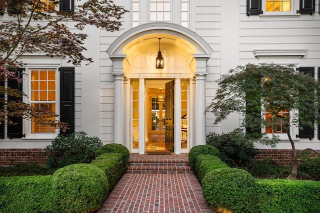 77 Flood Circle, Atherton, CA 94027