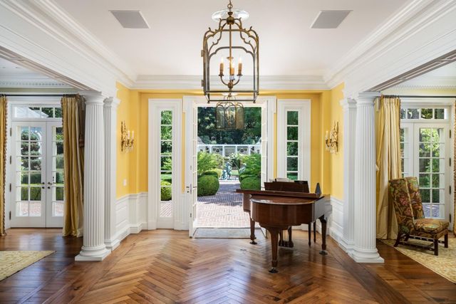 77 Flood Circle, Atherton, CA 94027